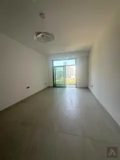 Luxury Studio | Floor-to-Ceiling Windows | Modern Living | Excellent Location