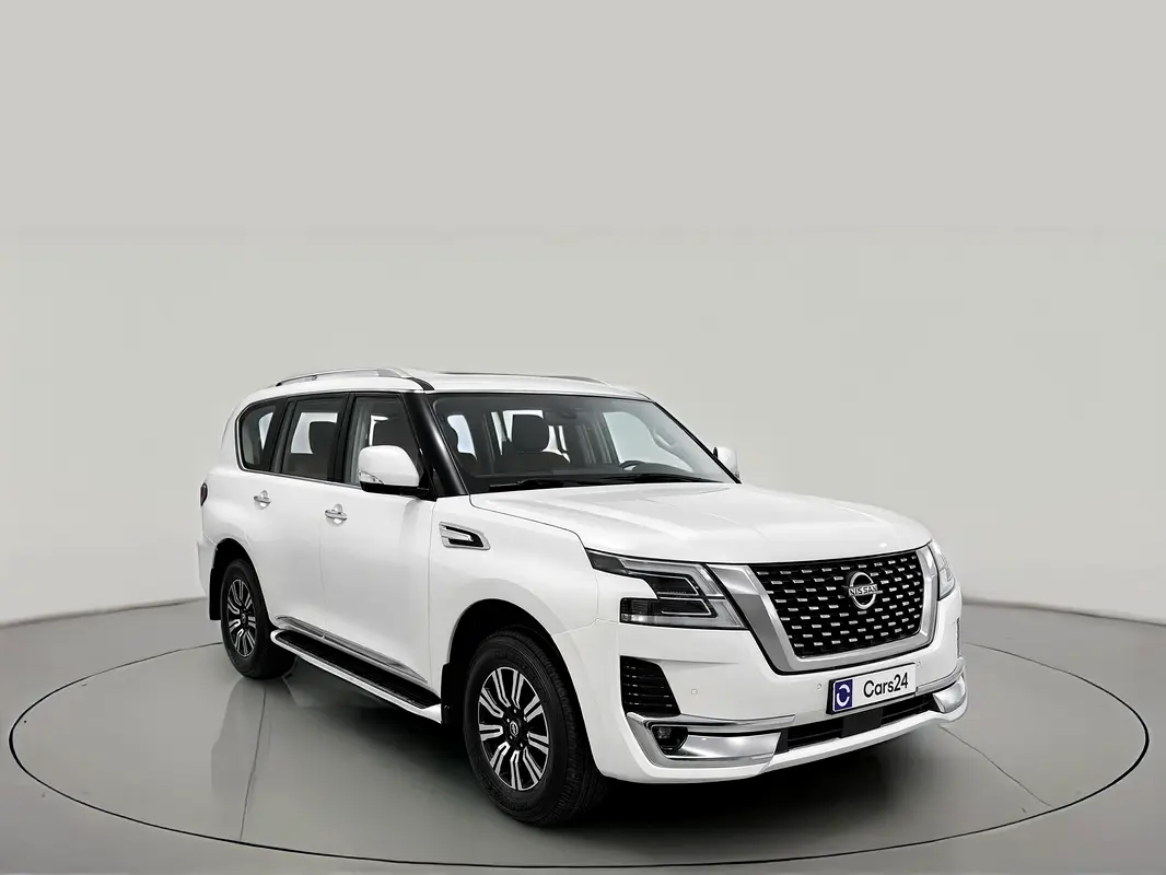 Nissan Patrol 2023 — photo 1 of 13