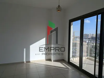 Spacious Unit | High Floor | ready to move
