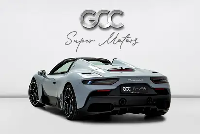 2023 Maserati MC20 photo 3