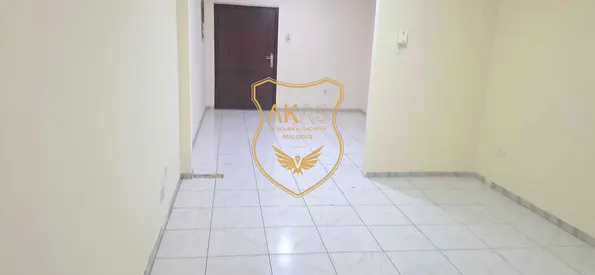 CALL NOW. CHEAPEST 1BHK AVAILABLE FOR OFFICE, ATTACH BATH AND PANTRY ROOM, FRONT OF AL MUTEENA PARK. SEPERATE OFFICE