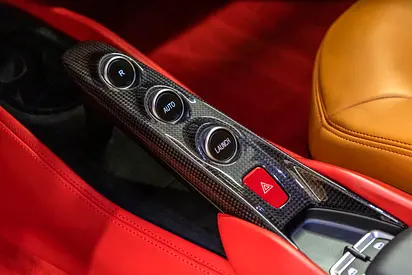 2020 Ferrari F8 TRIBUTO 照片 19