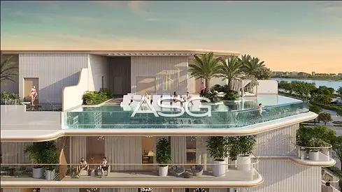 Waterfront Unit | Sea Views | Investment Opportunity