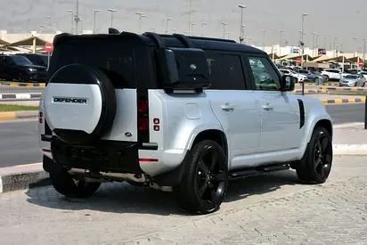 Land Rover Defender 110 SE P400, миниатюра 4