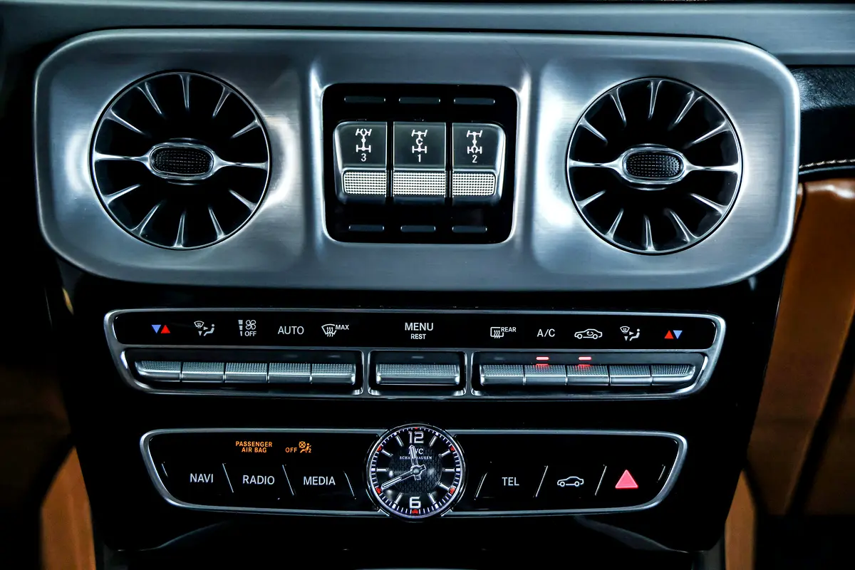 Mercedes-Benz G-Class 2024
