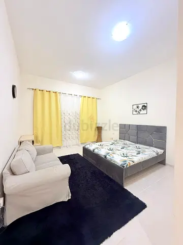 MASTER BEDROOM  IN A FRIENDLY NEIGHBORHOOD