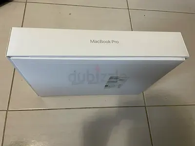Apple MacBook Pro-BOX ONLY