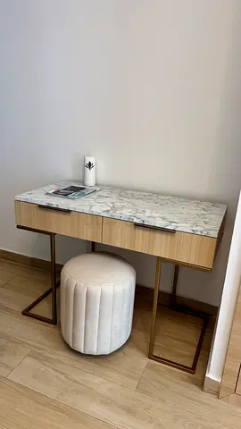 Console dresser
