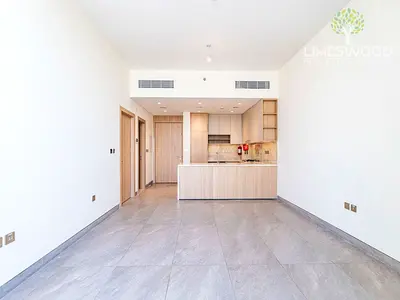Large 1BR | Community View | Immediate Handover