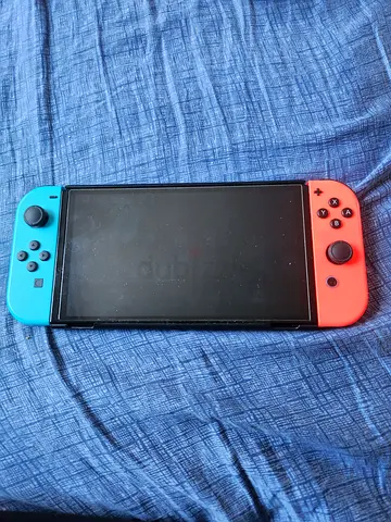 Very used nintendo switch
