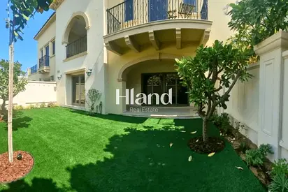 Idyllic Quadplex 4BR+M Home | Tranquil Community