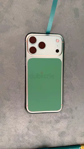 iPhone 17 Pro Max HK (Tiffany Blue) with Box — Good Condition