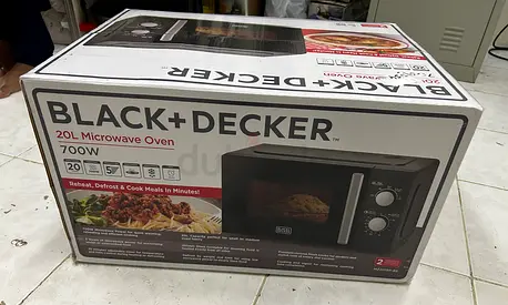 BLACK+DECKER Basic Microwave Oven 20 L