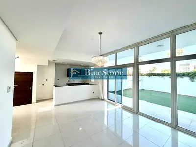 Single Row | Close to amenities | Vacant