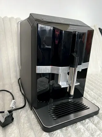 SIEMENS EQ.300 TI351209GB Bean to Cup Coffee Machine - Black EQ300