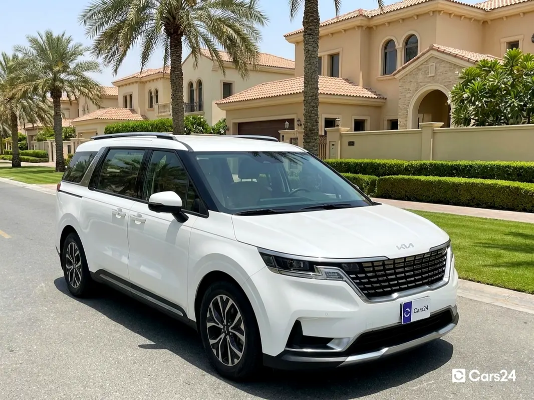 Kia Carnival 2024 — photo 1 of 13