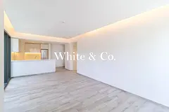 UNFURNISHED | VACANT IN AUGUST | BALCONY