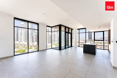 High Floor I Large Layout I Vacant Now