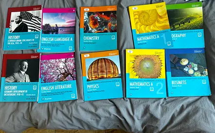 Set of Edexell/Cambridge IGCSE Textbooks (Mixed Titles) 80 aed each