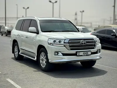 2018 Toyota LAND CRUISER — фото 2