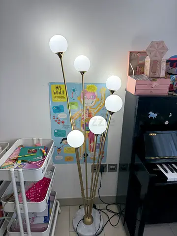 Brass Multi-Arm Floor Lamp with 7 Globe Shades