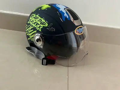 Racing Helmet (kids/young adult)