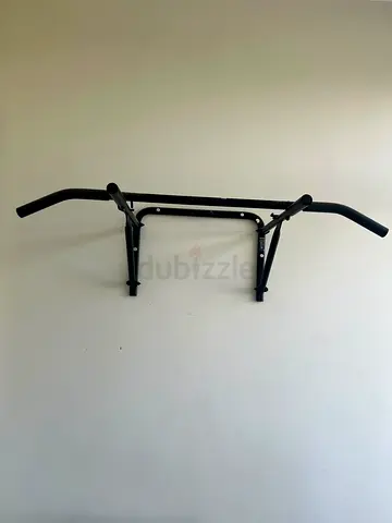 Bar fix pull up bar