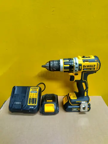 DEWALT DCD795 TIGHTER 18V B.L HAMMER