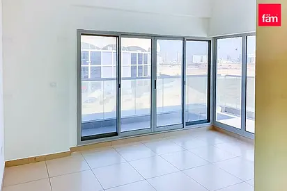 Panoramic Stadium View | Spacious | Vacant Now