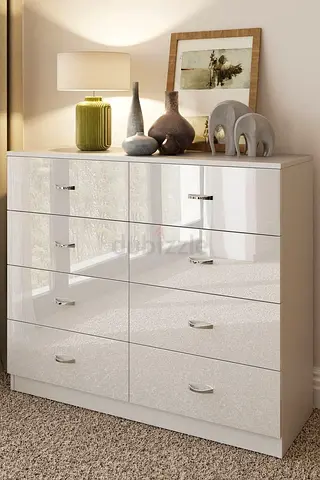White Gloss 6-Drawer Chest / Dresser in Excellent Condition