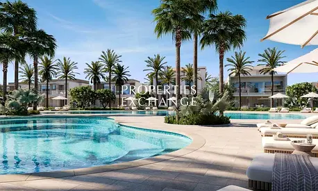WATERFRONT LIVING | PRIVATE OUTDOOR SPACE | RESALE