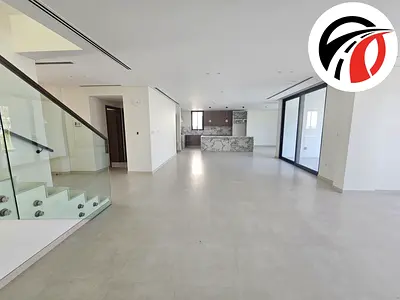 5BED+MAID |SINGLE ROW|SPACIOUS LAYOUT|PARK VIEW