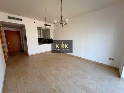 Elegant 1 BR | Garden View | Prime Location