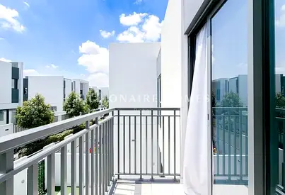 MOTIVATED SELLER | CLOSE TO PARK & POOL | LANDSCAPED