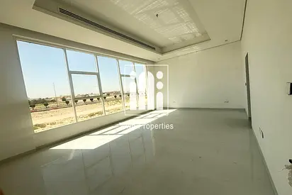 أول سـاكـن | فـيـلا سـعــر ممـيـز 5 غــرف مـاسـتـر + غـرفـة خــادمـة | مـوقـع اسـتـراتـيـجـي |