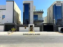 Luxury villa for sale, European design, two floors and a roof, price negotiable.