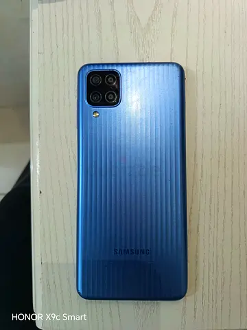 Samsung M12