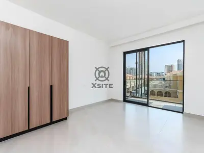Modern Studio | Well Maintained | Rent Today