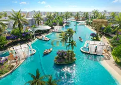 Luxury Living on the Waterfront-Great Investment