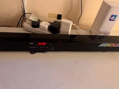 Samsung TV 55 inch with JVC Soundbar with Bluetooth — Good Working Condition