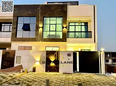 An exceptional opportunity to buy directly from the owner! A luxurious townhouse with central air co