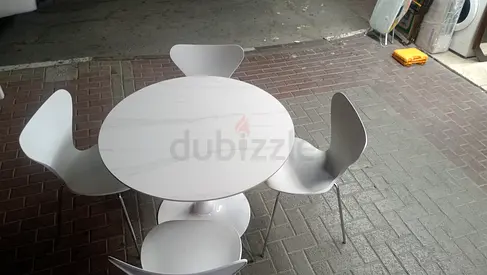 White Round Dining Table with 4 Matching Chairs - Modern Set