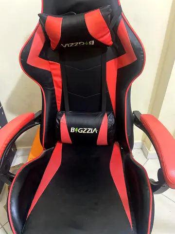 bigzzia gaming chair
