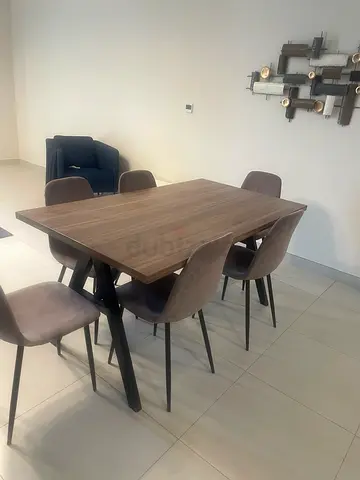 Wooden Dining Table with 6 Upholstered Chairs - Modern Set