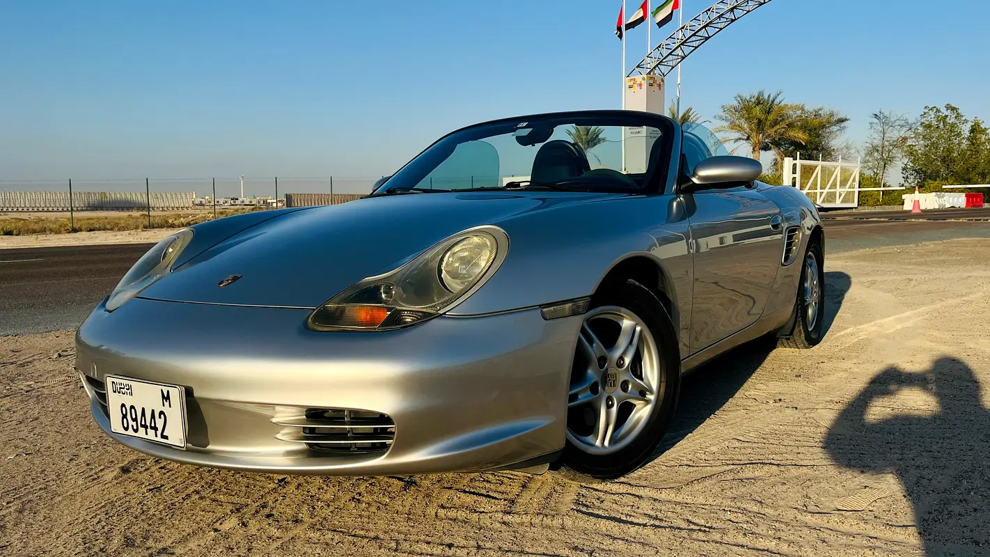 Porsche Boxster 2004 — photo 1 of 16