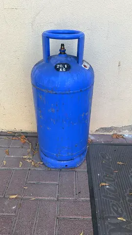 Kitchen gas cylinder - 80% filled