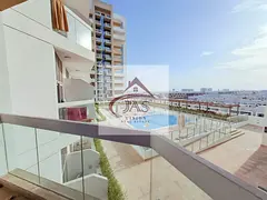 POOL FACING | CHILLER FREE | NEXT TO PUBLIC TRANSPORT