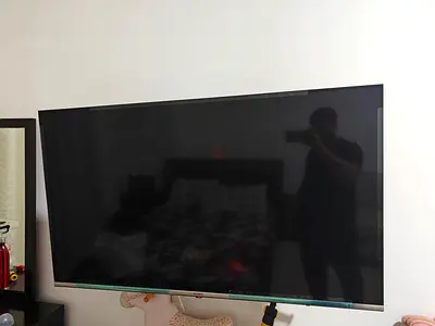 Modern Google QLED TV - Skyworth