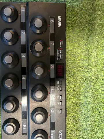 Yamaha MFC10 MIDI Foot Controller