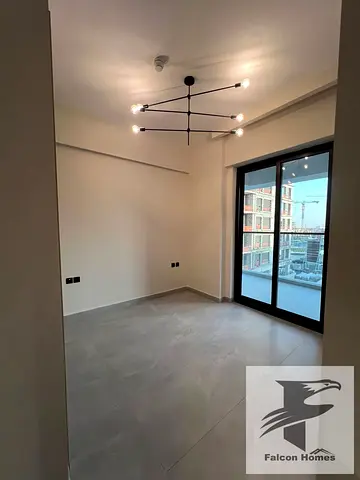 Brand New l Ready to Move l Prime Location